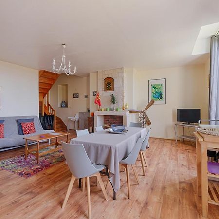 Chateau Turgot Gites Bons-Tassily Екстер'єр фото