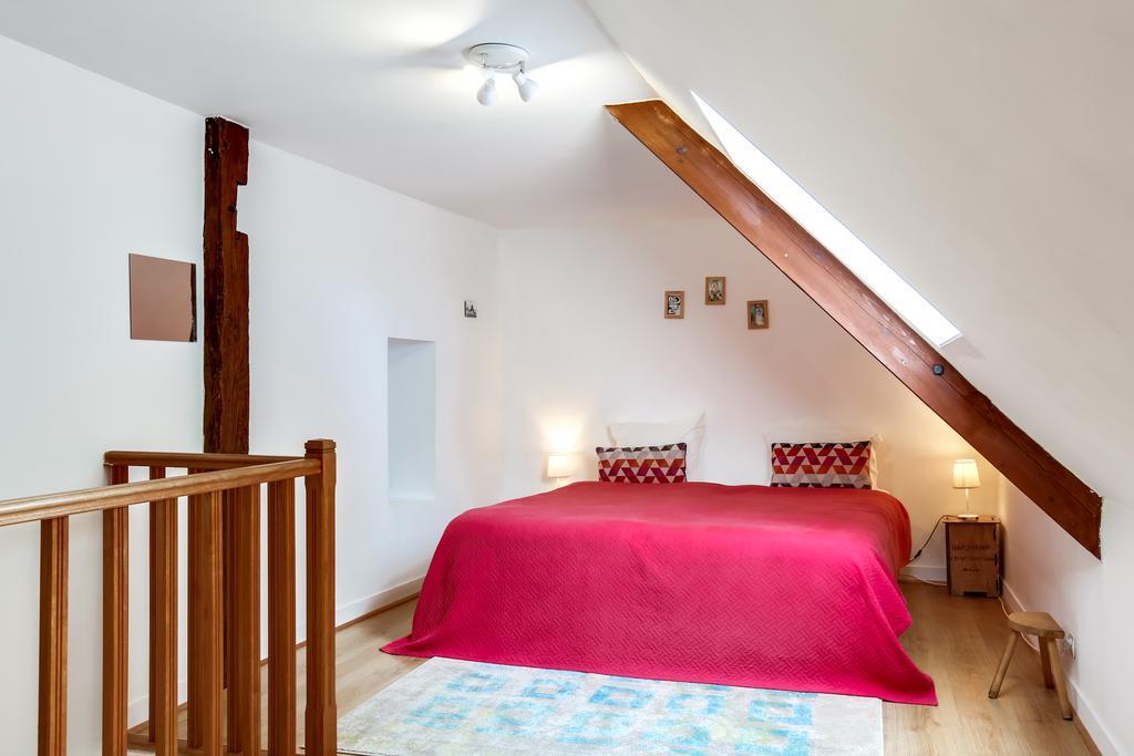 Chateau Turgot Gites Bons-Tassily Екстер'єр фото